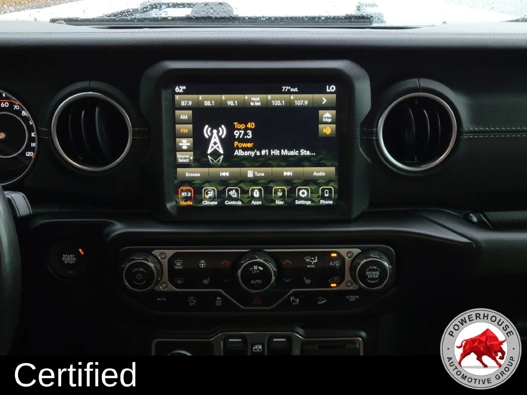 Used 2021 White Jeep Unlimited Sahara image 22
