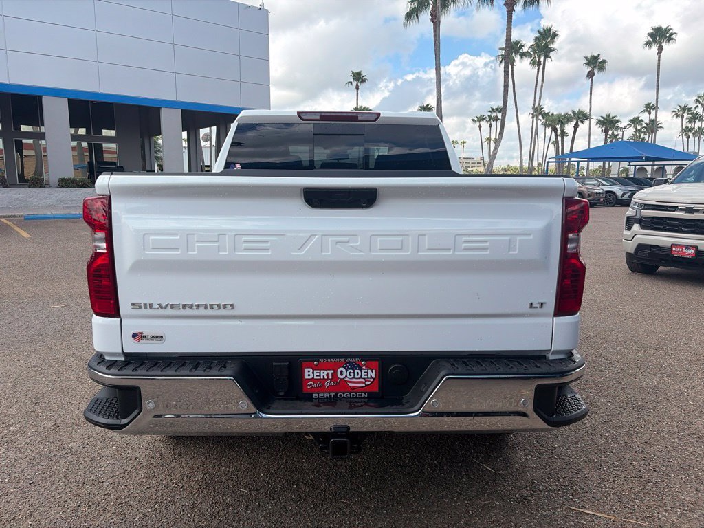 New 2026 Summit White Chevrolet LT image 6