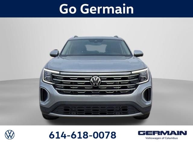 2026 Volkswagen Atlas SEL photo 2