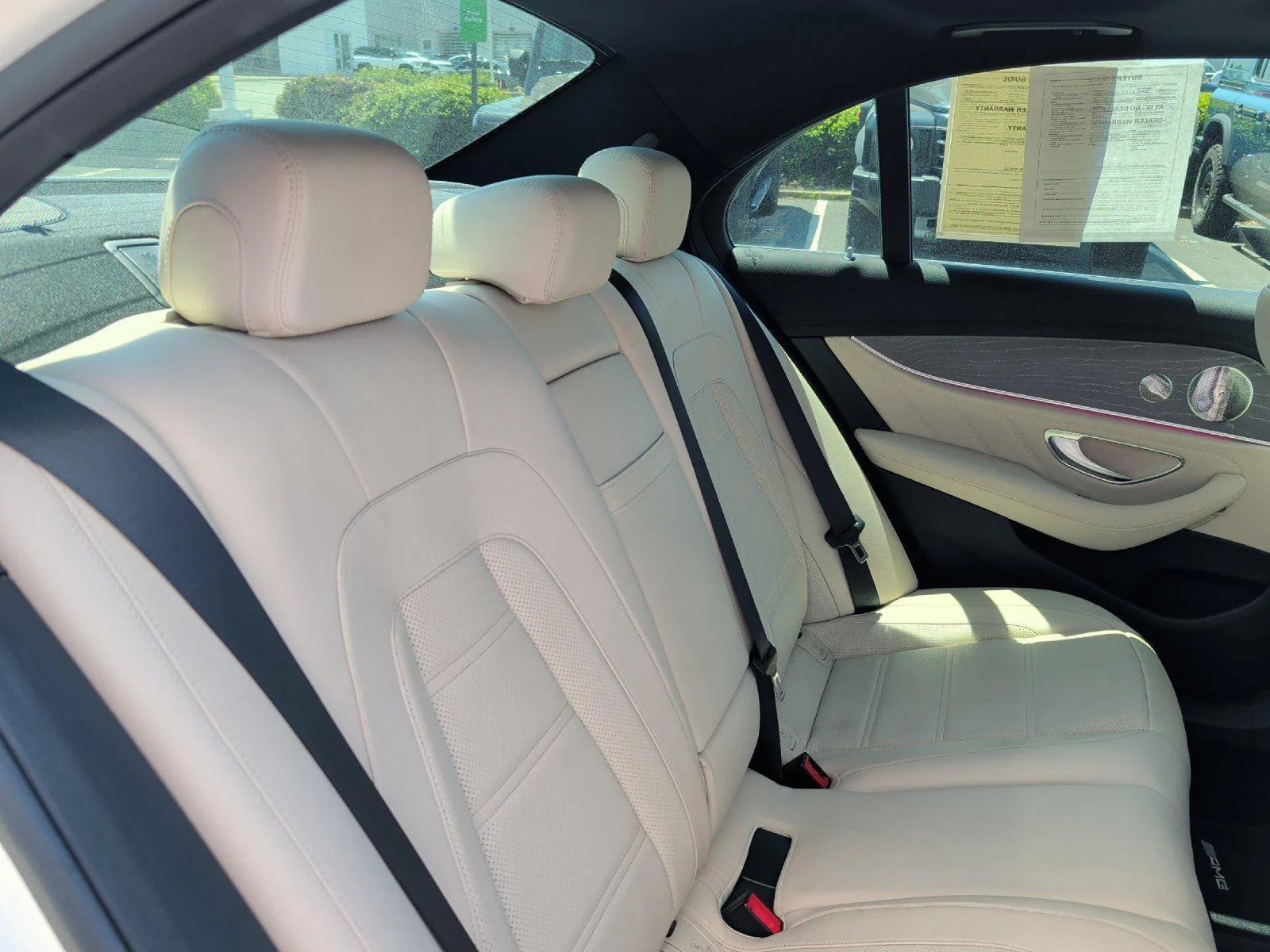 Used 2021 designo Diamond White Mercedes-Benz AMG® E 53 image 39