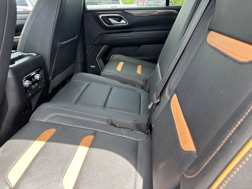 Used 2022 Black GMC AT4 image 27