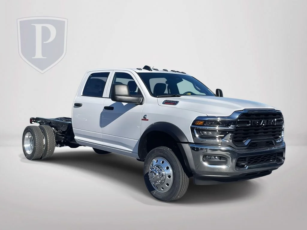 2026 RAM 4500 Tradesman 4X4 Crew Cab DRW 173" WB's photo