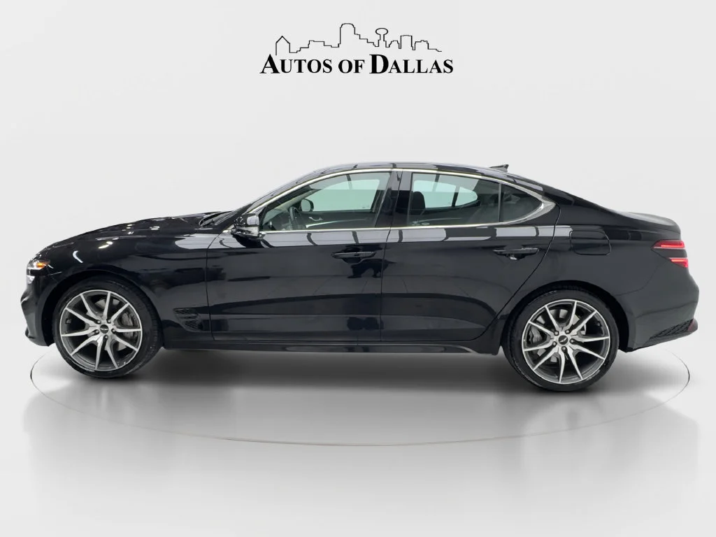 Used 2026 Black Genesis 2.5T image 6