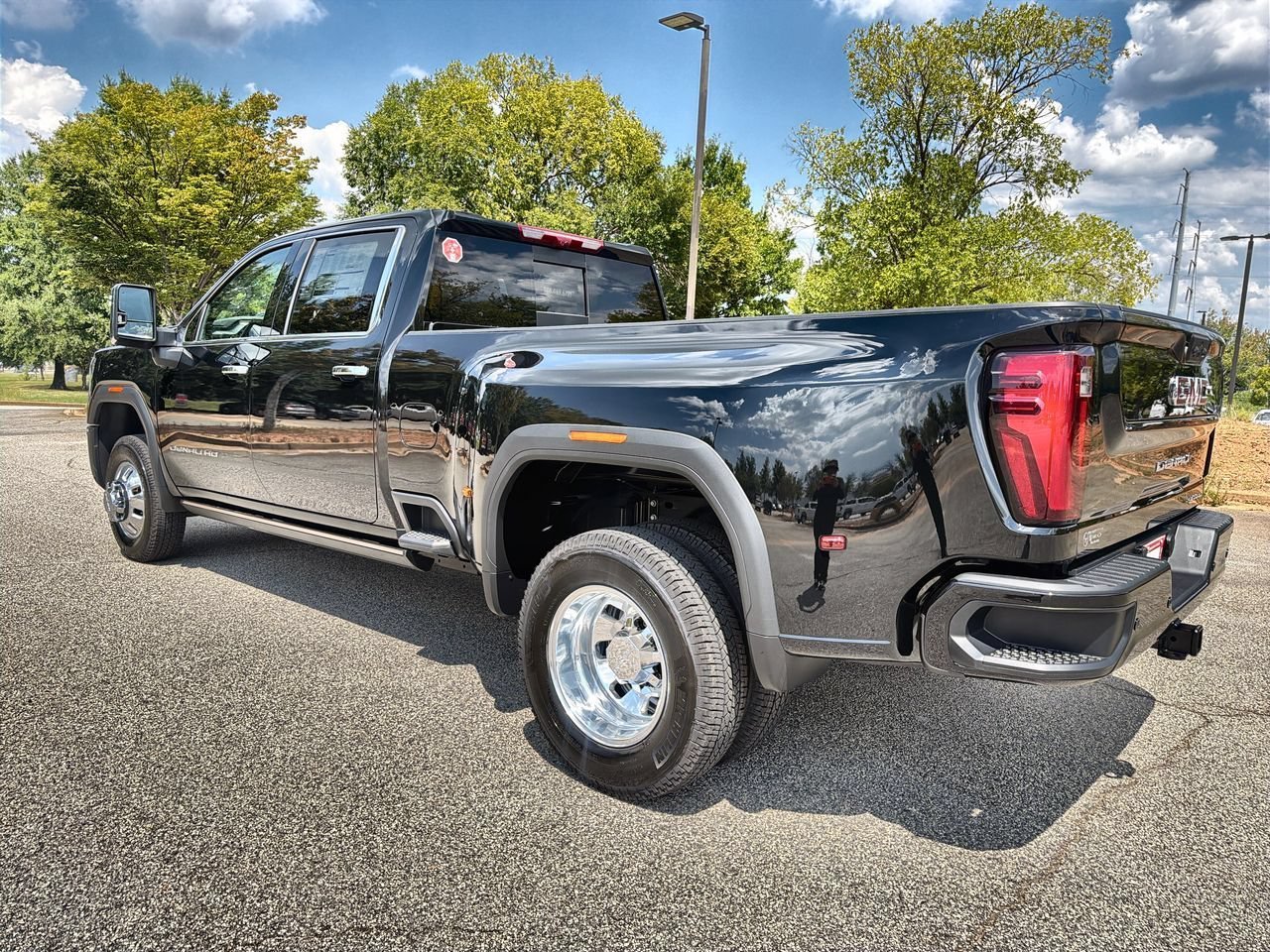 2026 GMC Sierra 3500HD Denali - Photo 6