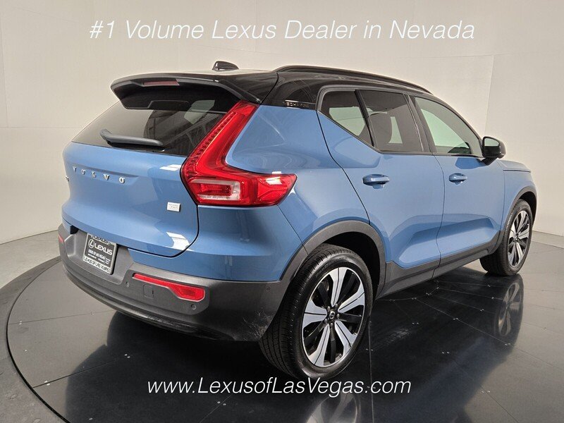 Used 2023 Fjord Blue Metallic Volvo Twin Plus image 6