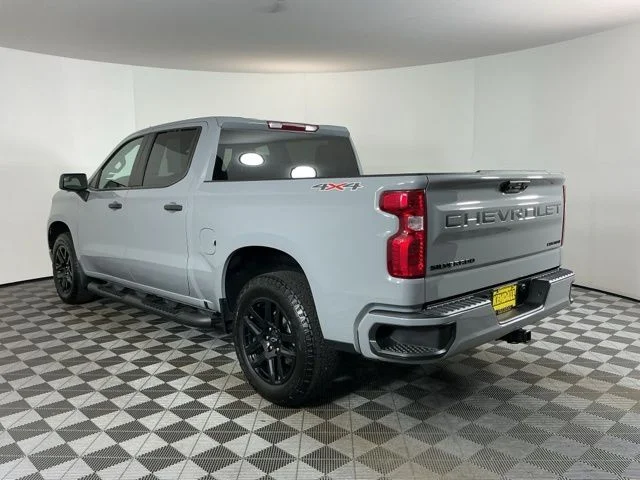 Used 2024 Gray Chevrolet Custom image 6