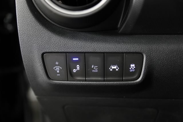 2021 Hyundai Kona Ultimate - Photo 12