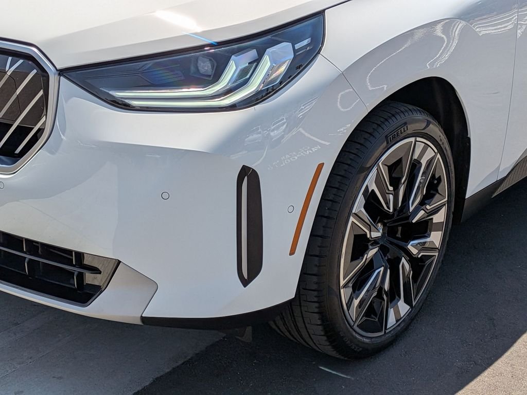 Used 2025 White BMW 30 xDrive image 23