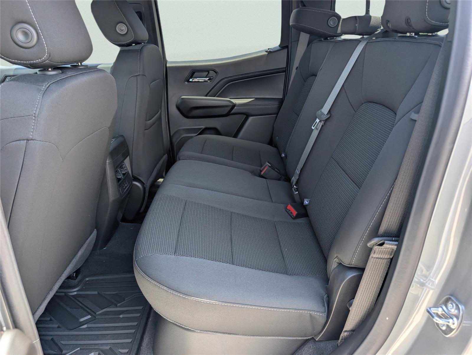 2025 GMC Canyon Elevation - Photo 33