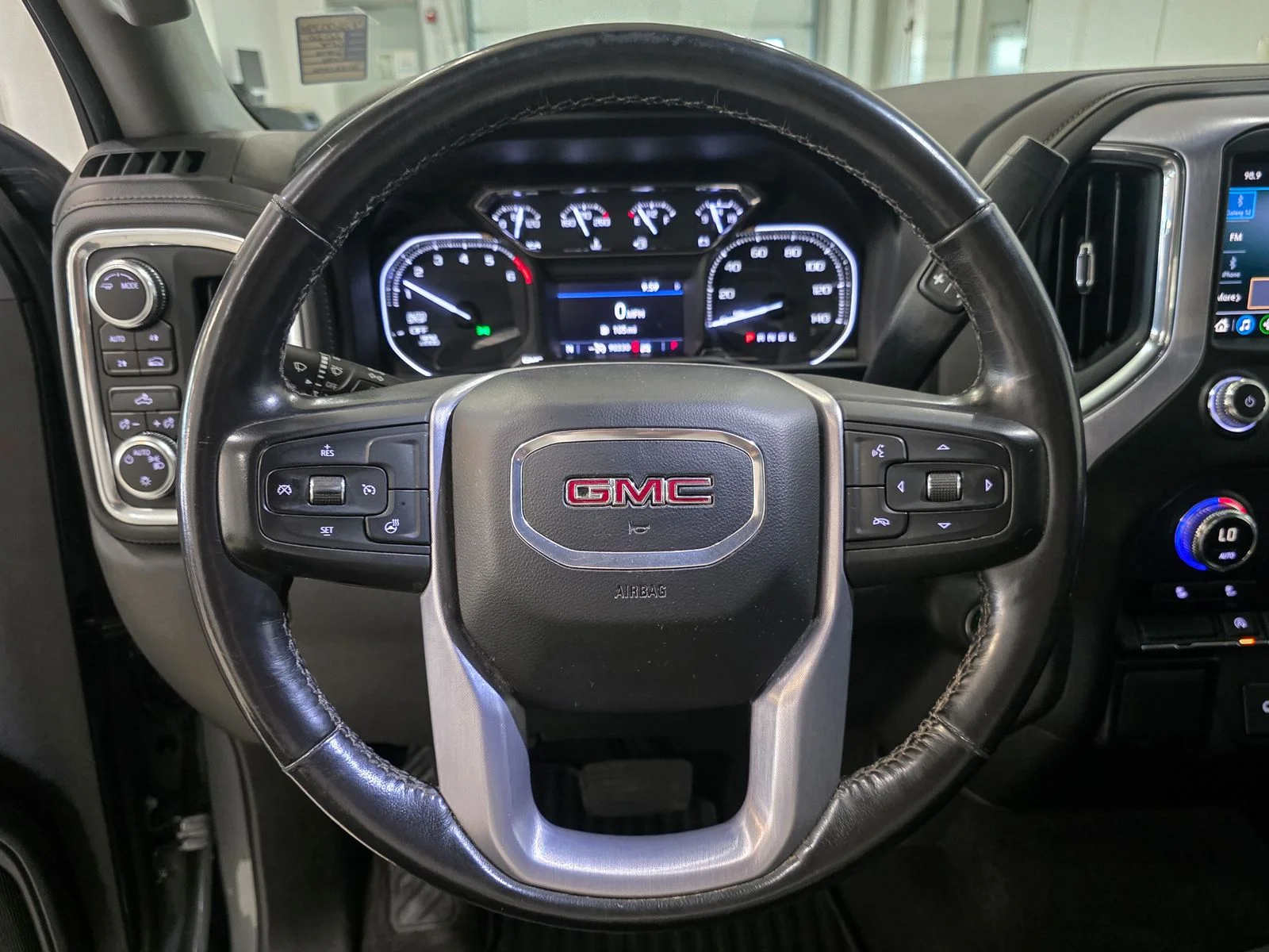 Used 2020 Gray GMC SLE image 31