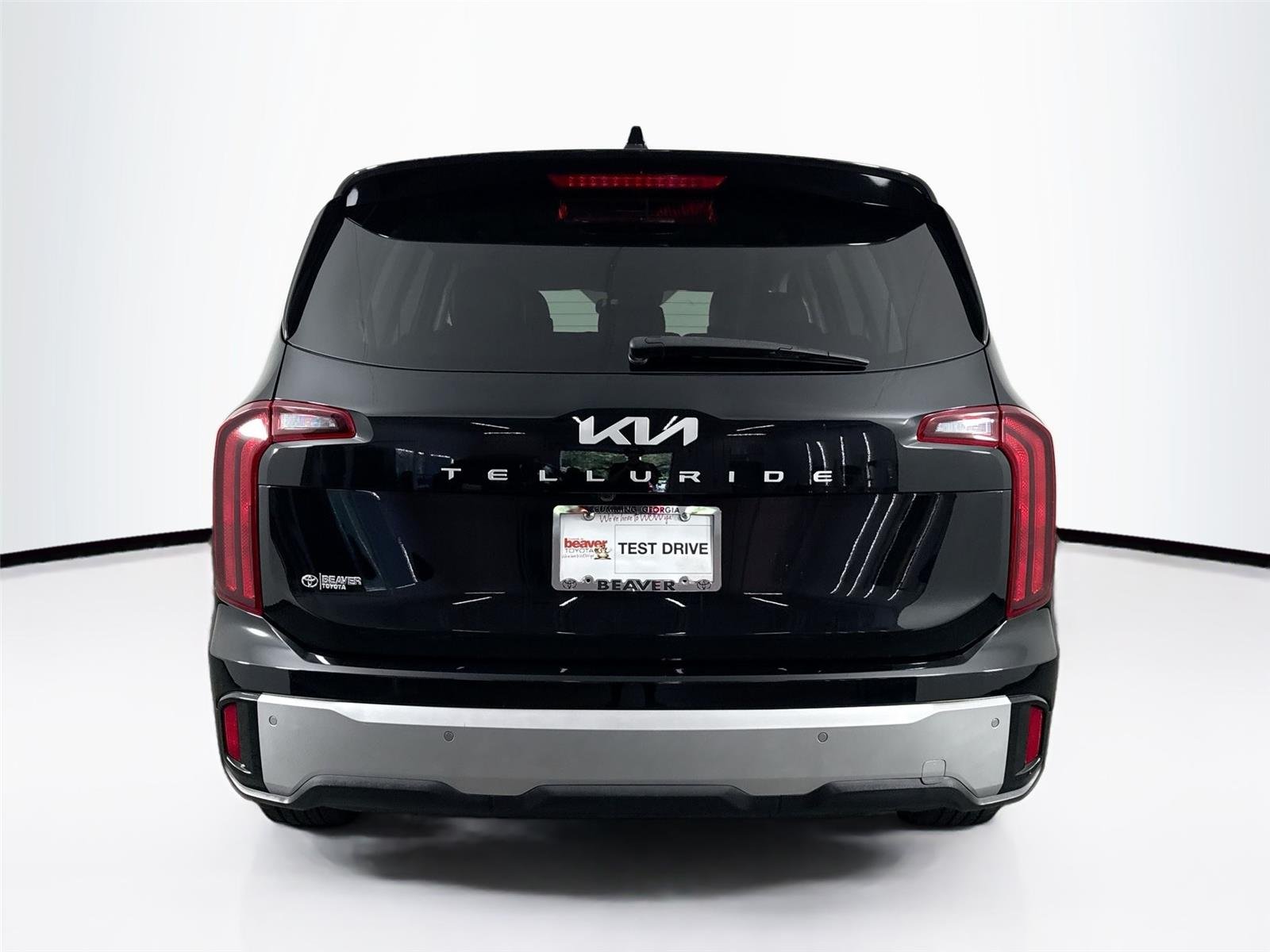 Used 2023 Ebony Black Kia LX image 11
