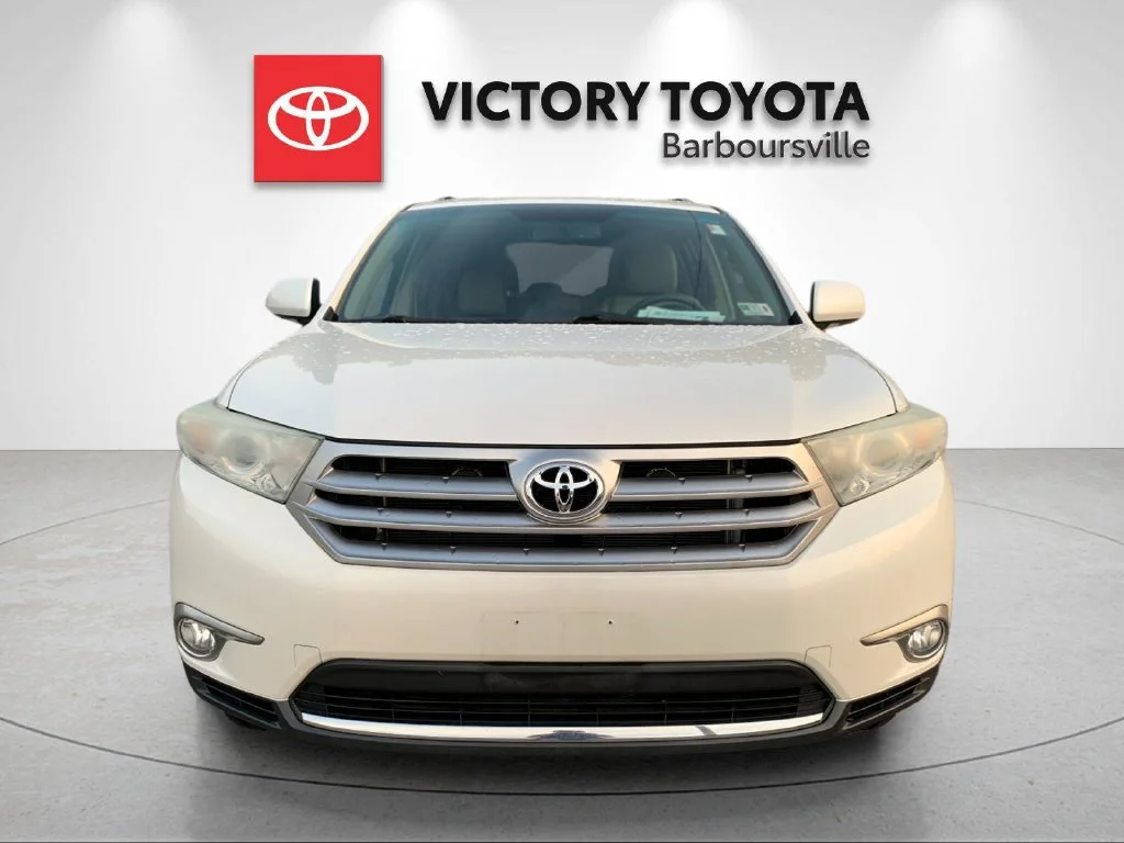 Used 2012 White Toyota Limited image 8