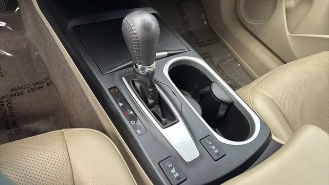 Used 2016  Acura Tech Pkg image 31