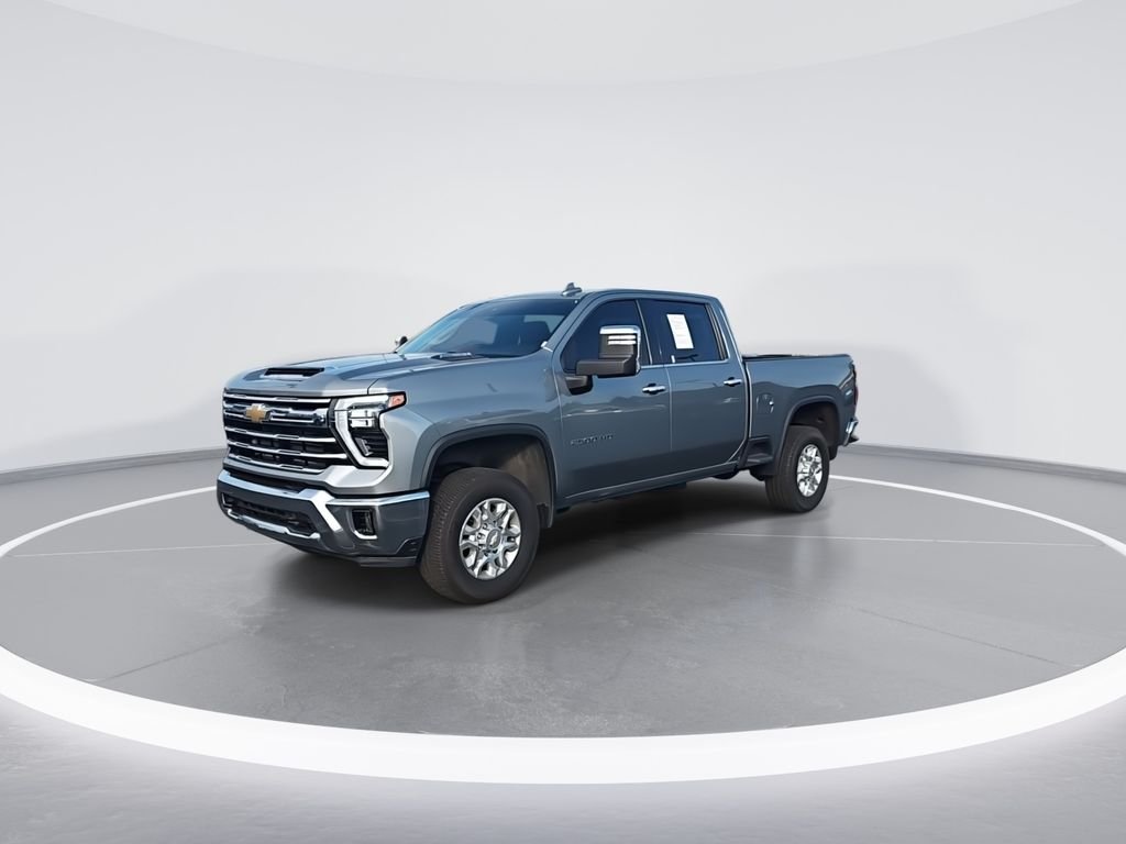 Used 2024 Gray Chevrolet LTZ image 4