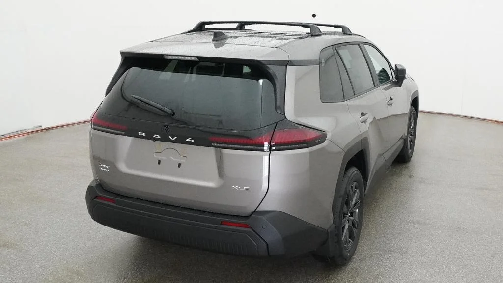 New 2026 Meteor Shower Toyota XLE Premium image 18