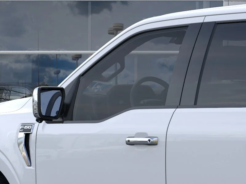 New 2026 Oxford White Ford XLT image 20