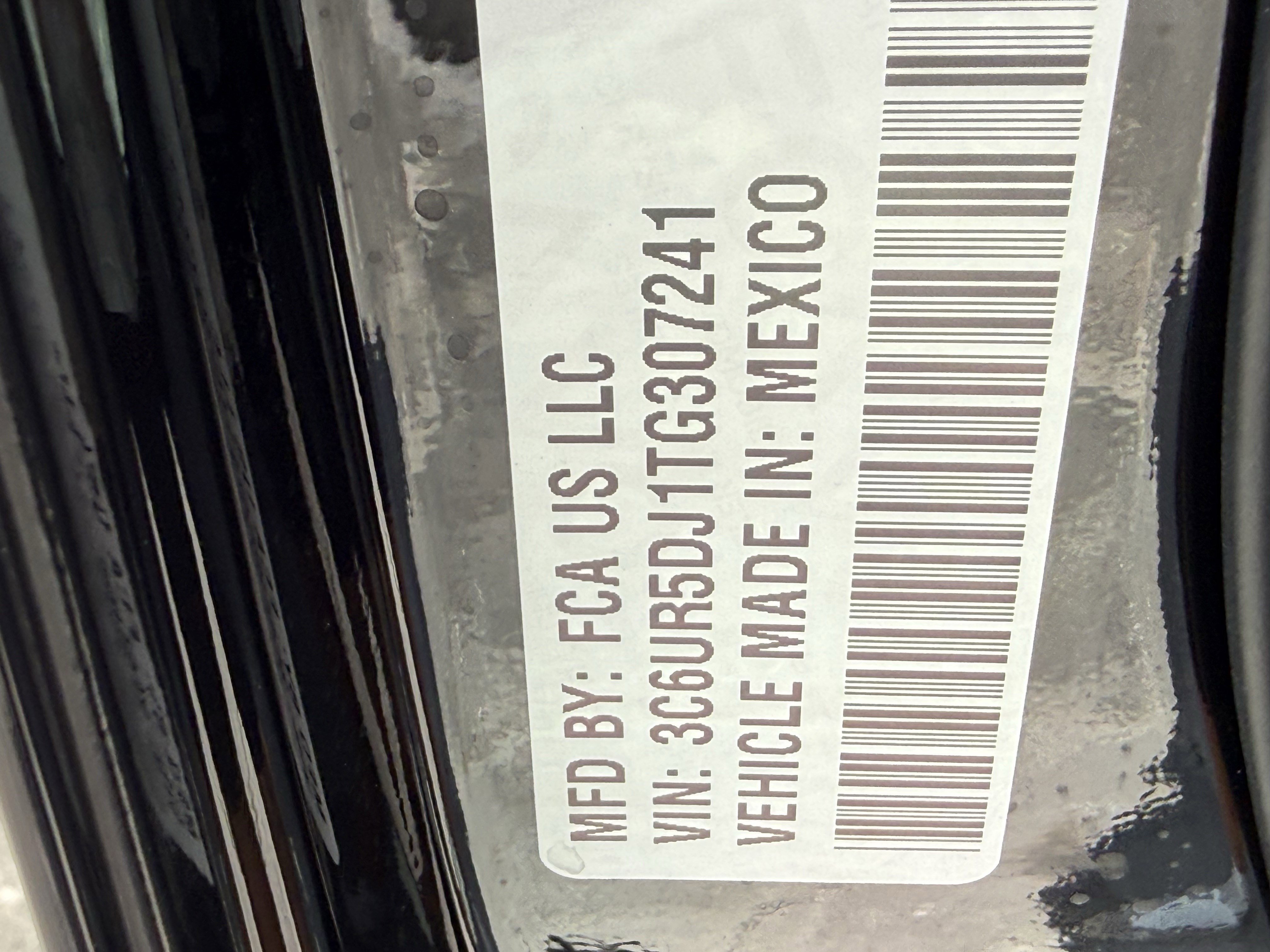 New 2026 Diamond Black Crystal Pearl-Coat Exterior Paint RAM Lone Star image 17