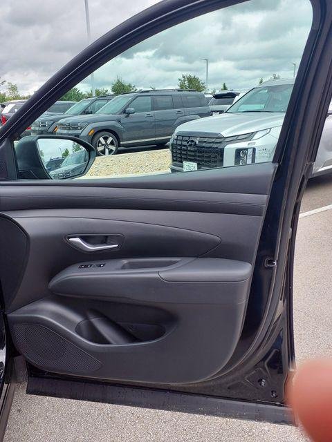 New 2026 Phantom Black Hyundai SEL Plus image 23