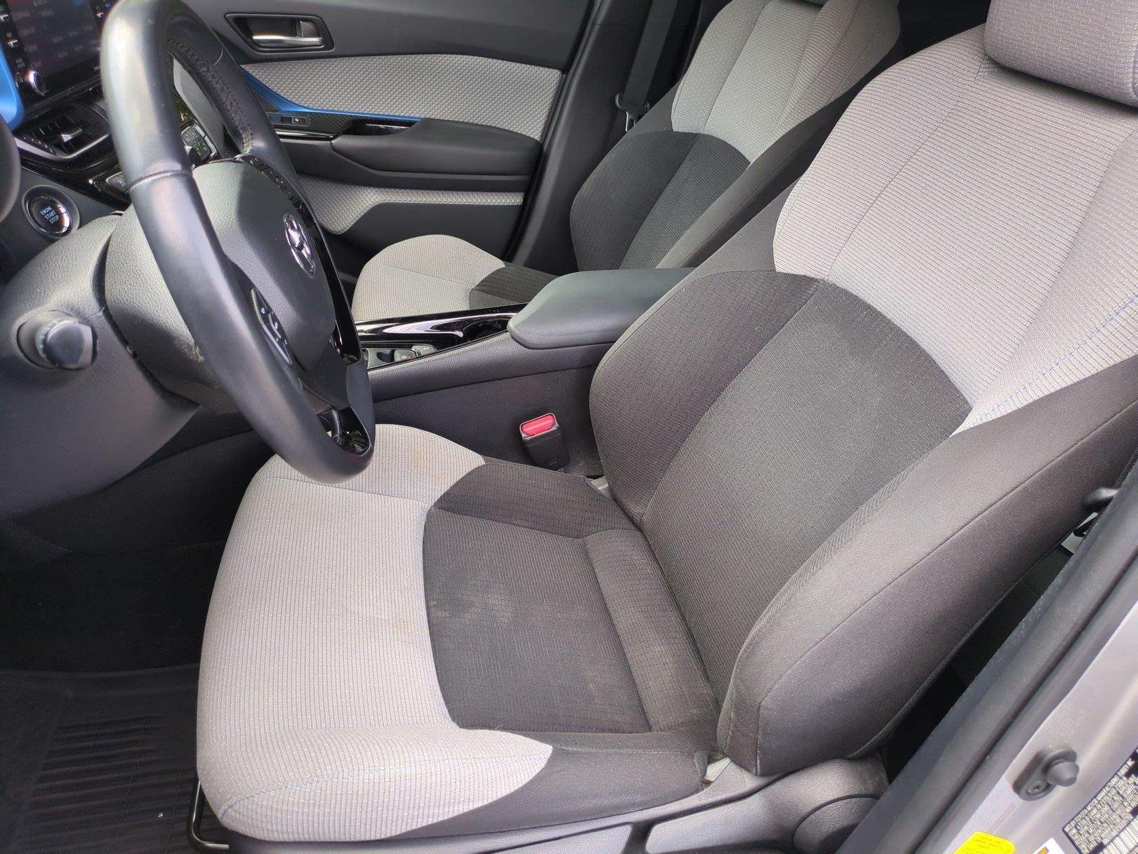 Used 2019 Silver Knockout Metallic Toyota XLE image 17