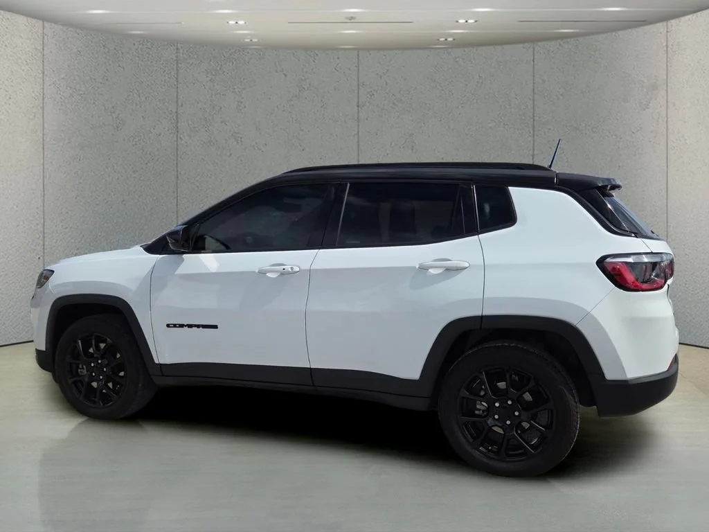 Certified Used 2023 Bright White Clearcoat Jeep Altitude image 8