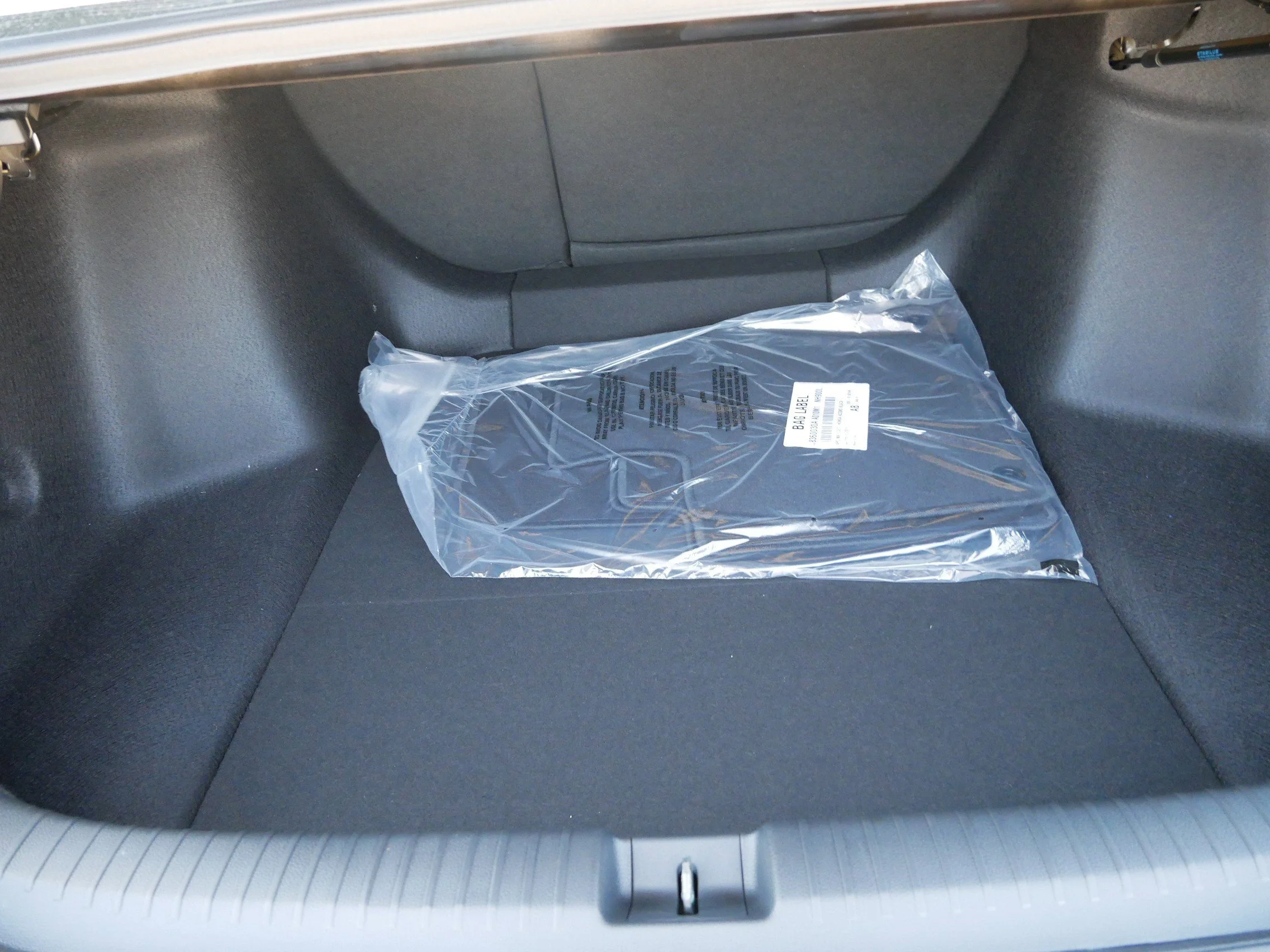 2026 Honda Accord Hybrid EX-L - Photo 6