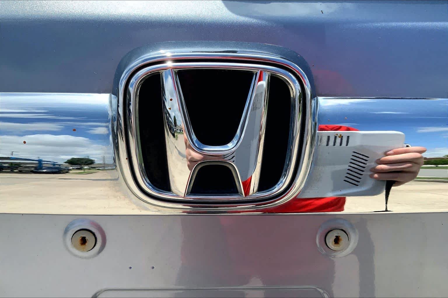 Used 2008 Glacier Blue Metallic Honda EX-L image 29