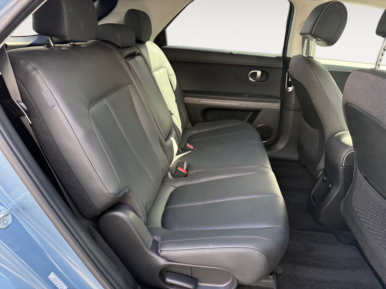 Used 2024 Blue Hyundai Limited image 18