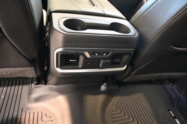 Used 2021 White Chevrolet LTZ image 27
