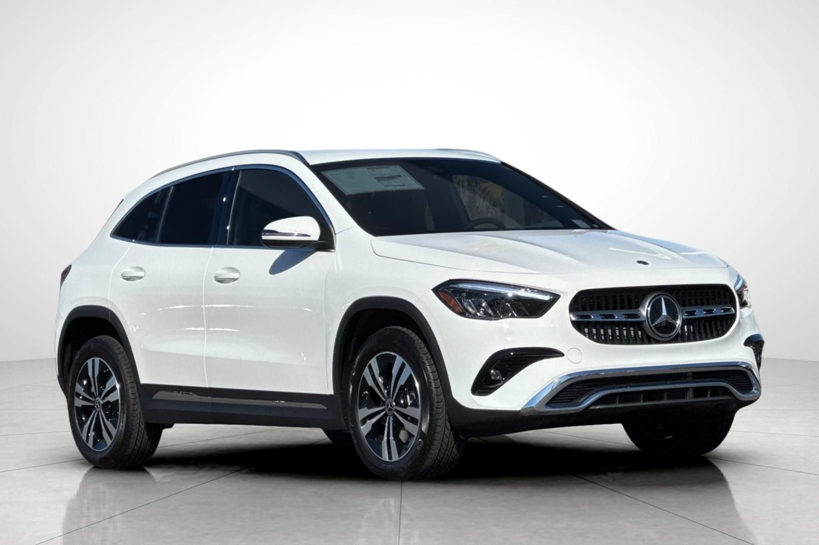 New 2026 Polar White Mercedes-Benz GLA 250 image 30