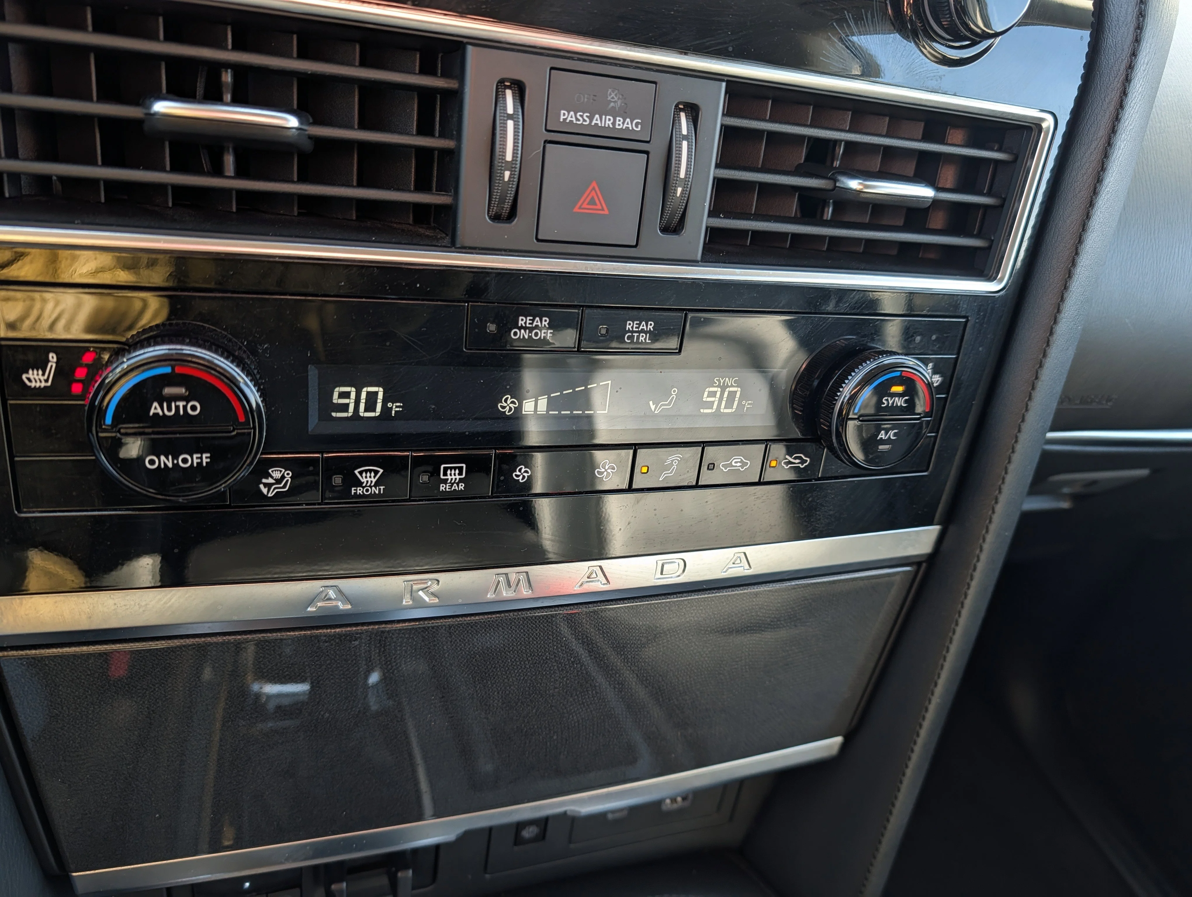 2021 Nissan Armada SV - Photo 30