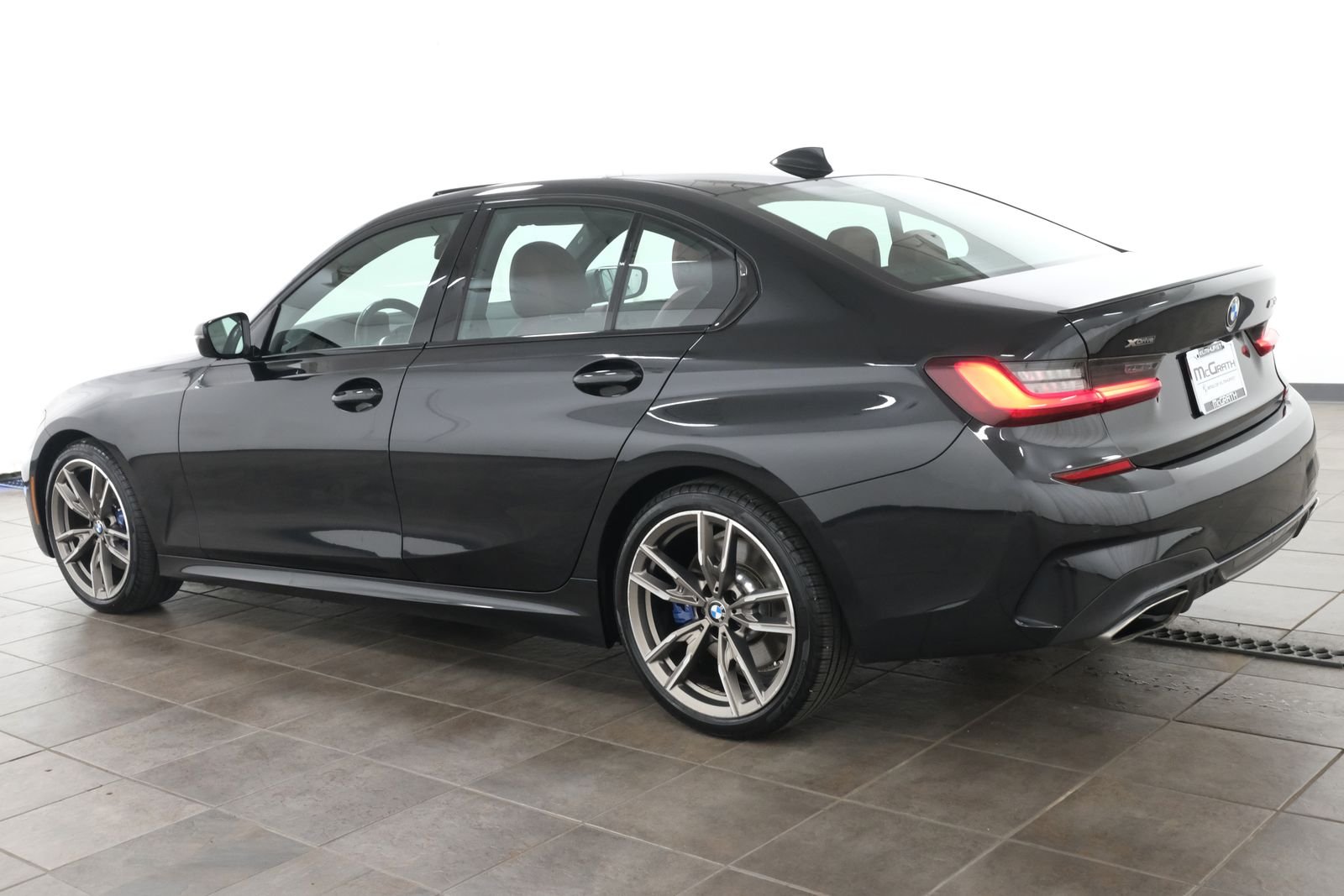 Used 2022 Black Sapphire Metallic BMW M340i xDrive image 3