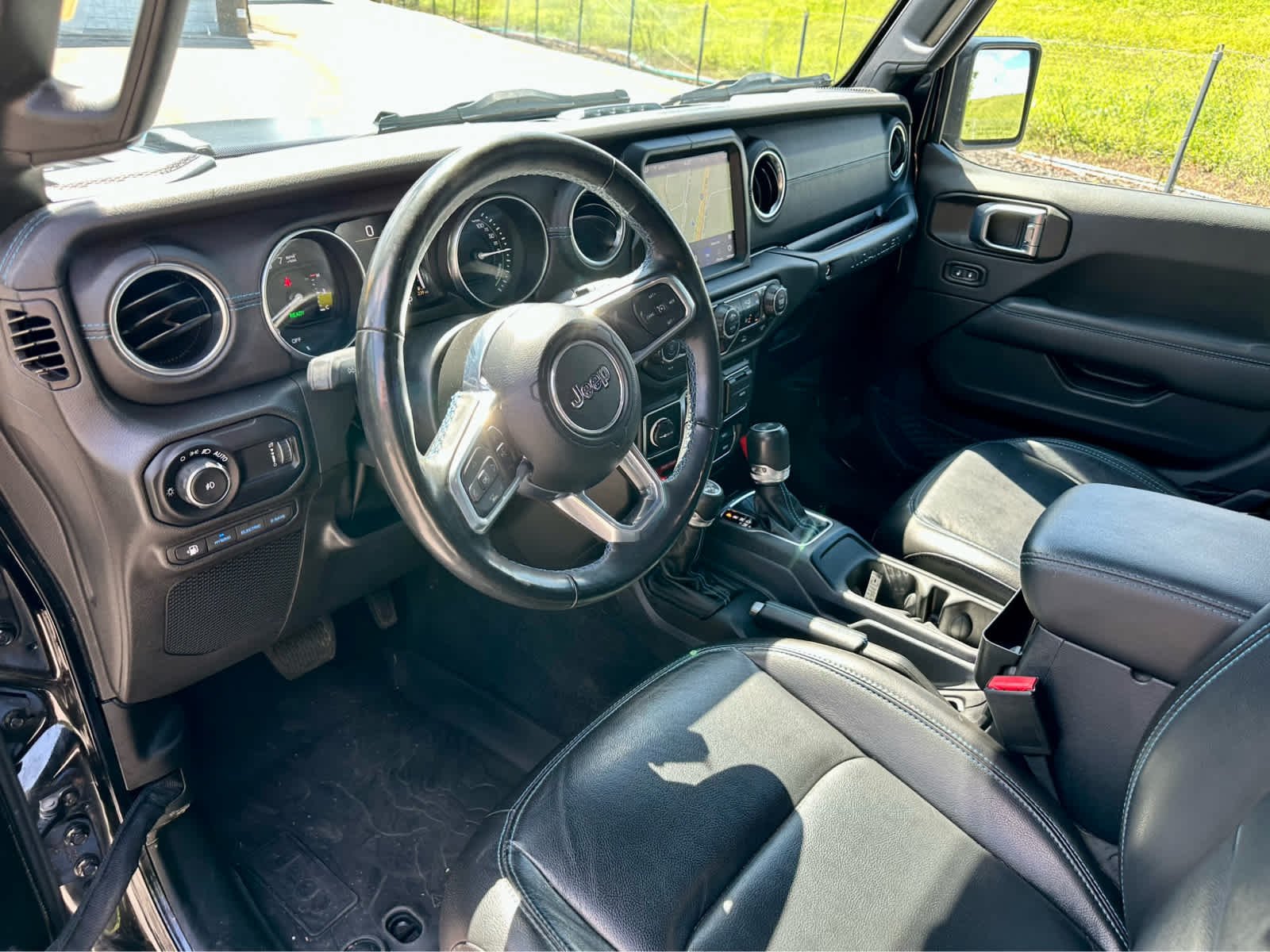 Used 2023 Black Clearcoat Jeep Rubicon image 10