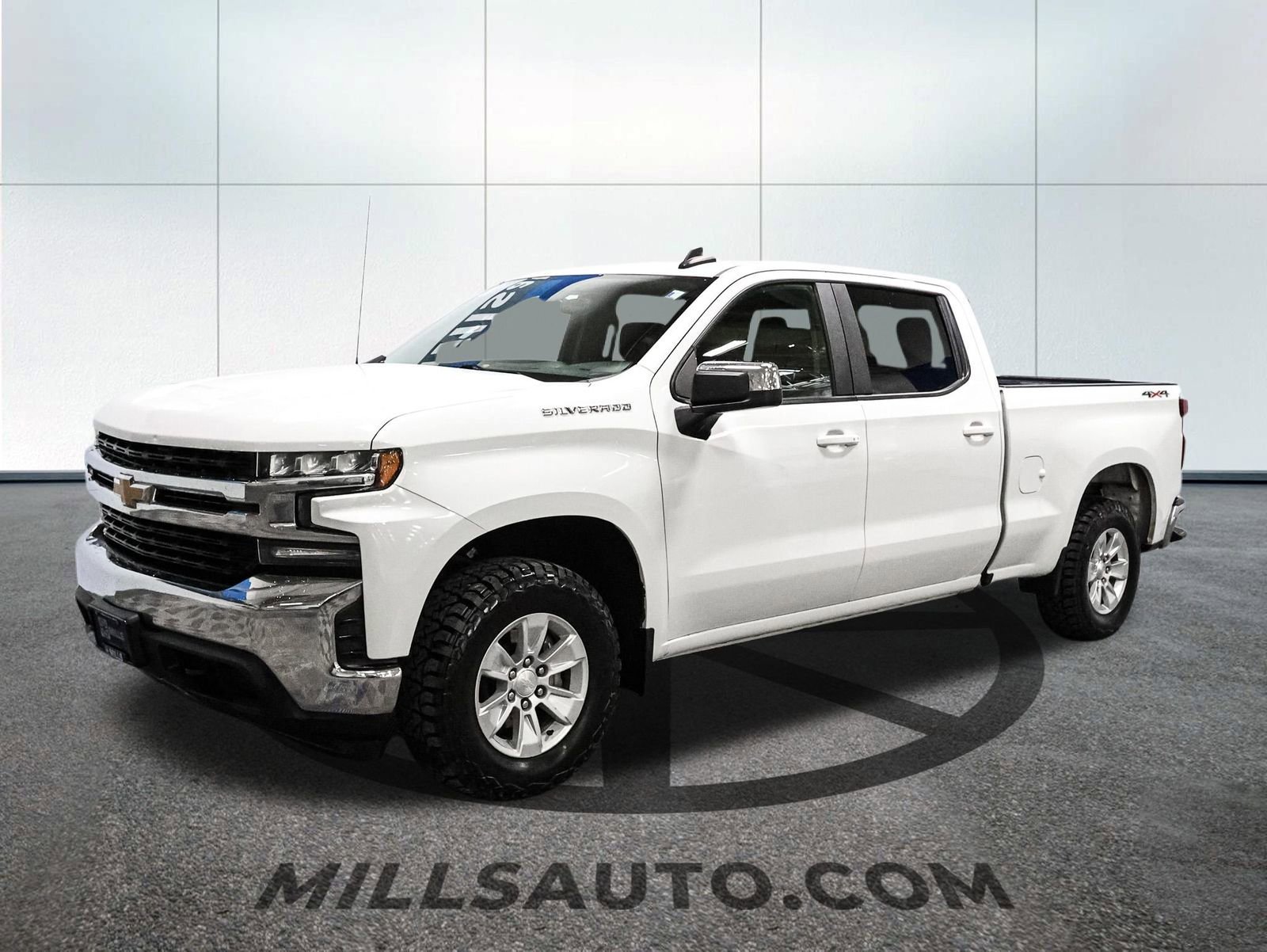 Used 2021 Chevrolet Silverado 1500 LT with VIN 1GCUYDED7MZ191446 for sale in Baxter, Minnesota