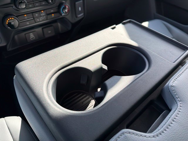 New 2026 Oxford White Ford F-600® XL image 17