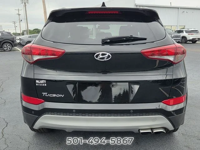 Used 2018 Black Hyundai Value image 4