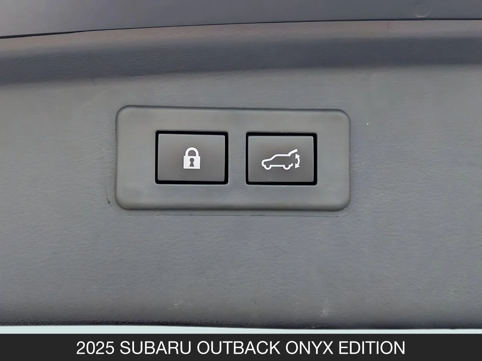 Used 2025 Magnetite Gray Metallic Subaru Onyx Edition image 27