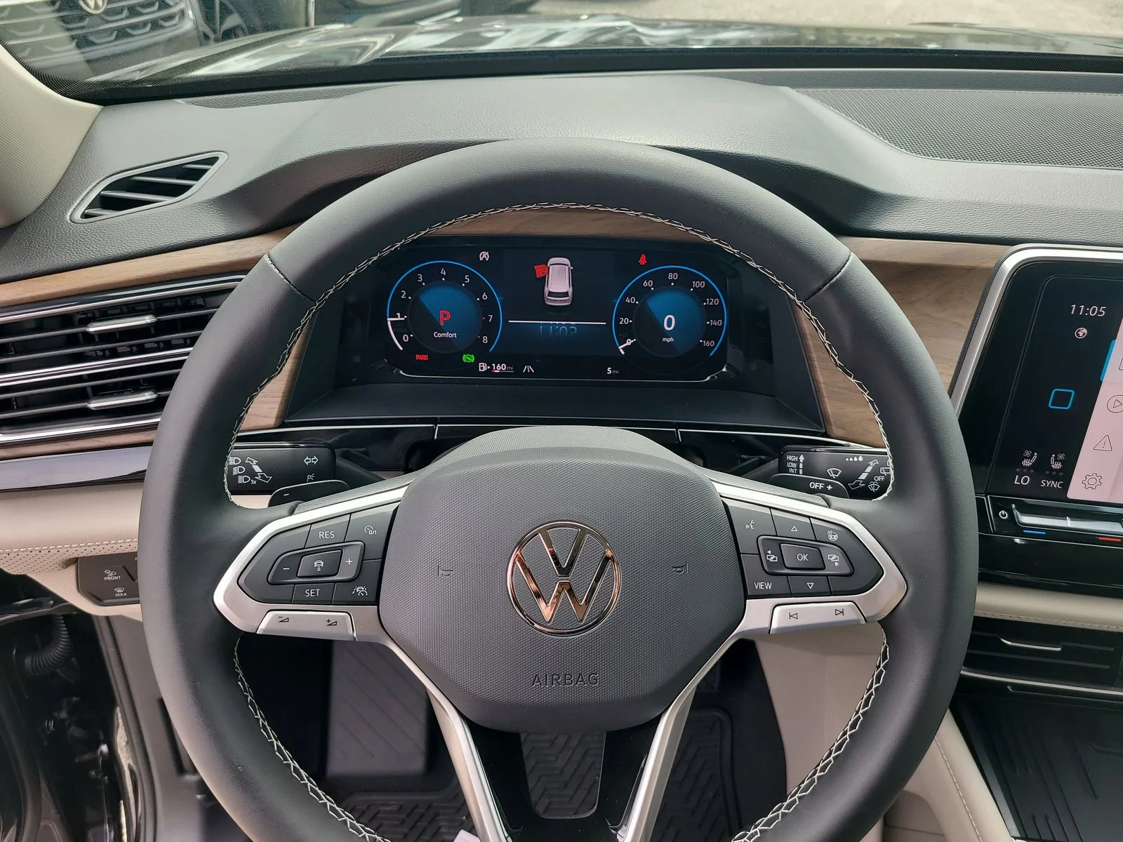New 2026 Deep Black Pearl Volkswagen 2.0T SE W/TECHNOLOGY image 26
