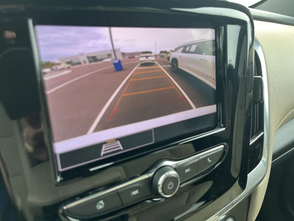 Used 2023 White Chevrolet LS image 19