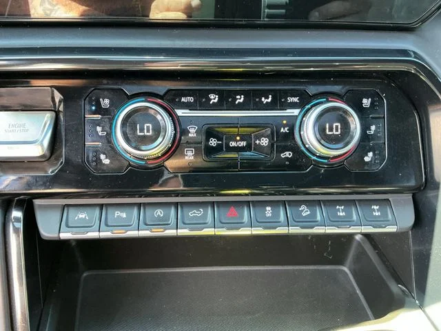 2023 GMC Sierra 1500 AT4X - Photo 18