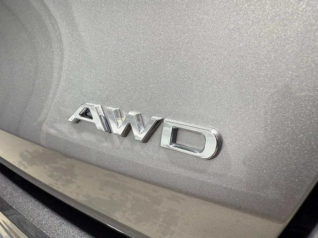 New 2026 Solar Silver Metallic Acura Base image 6
