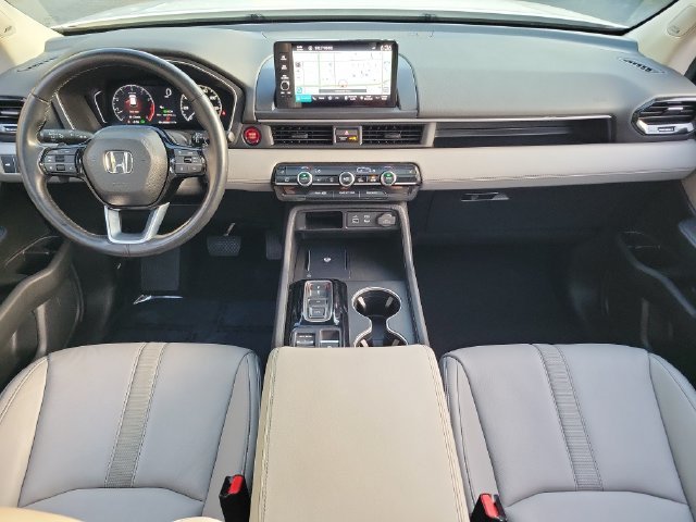 2025 Honda Pilot Touring - Photo 15