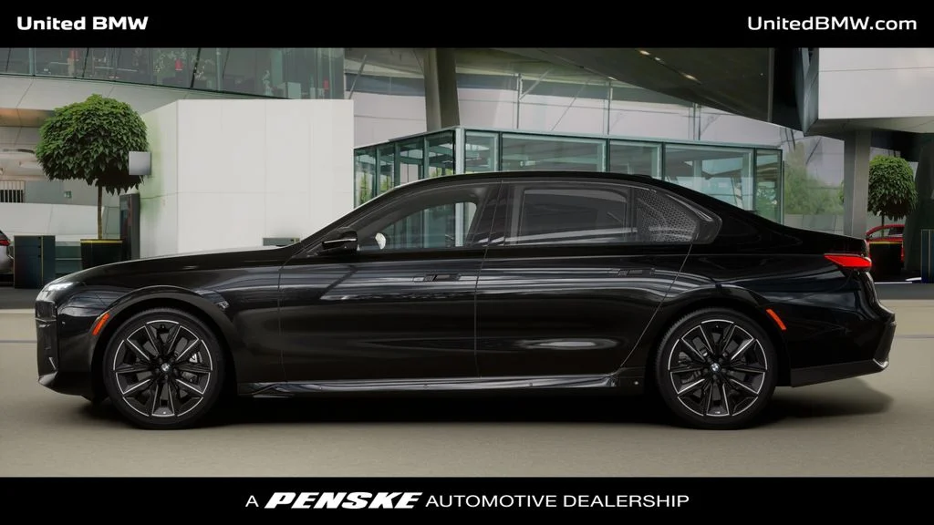 New 2026 Black Sapphire Metallic BMW 760i xDrive image 31