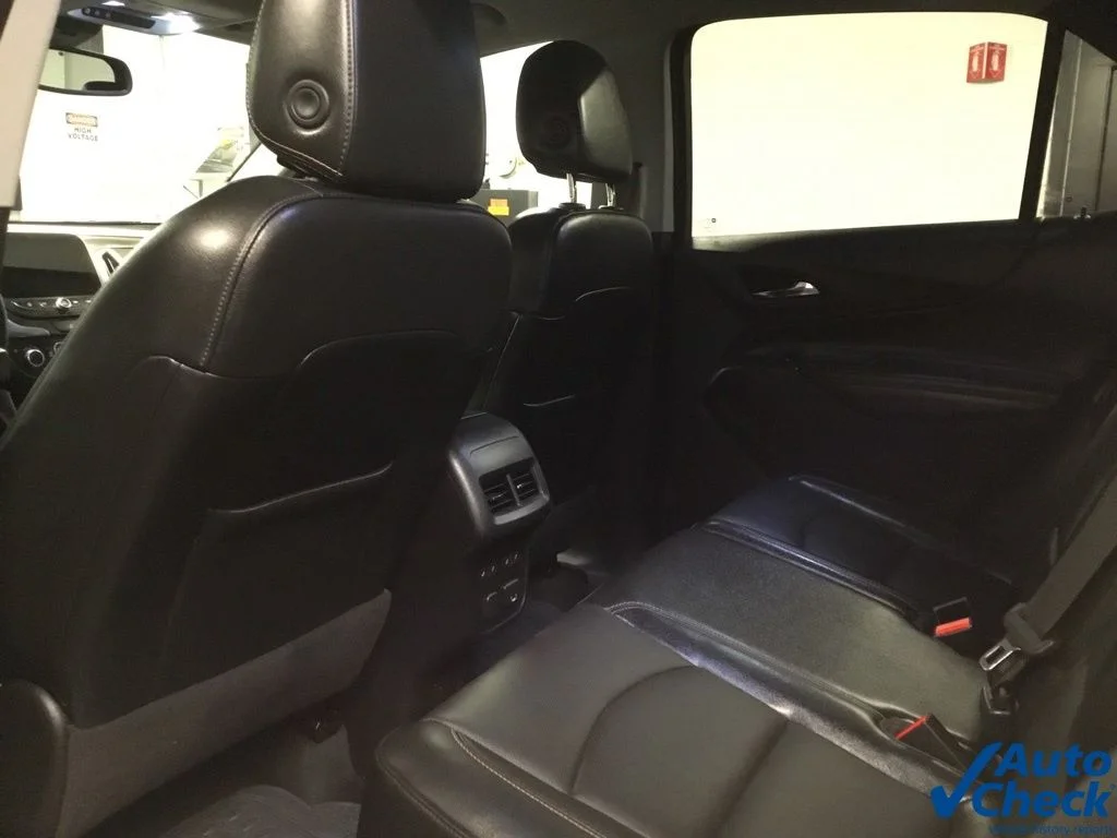 Used 2018 Gray Chevrolet Premier image 28