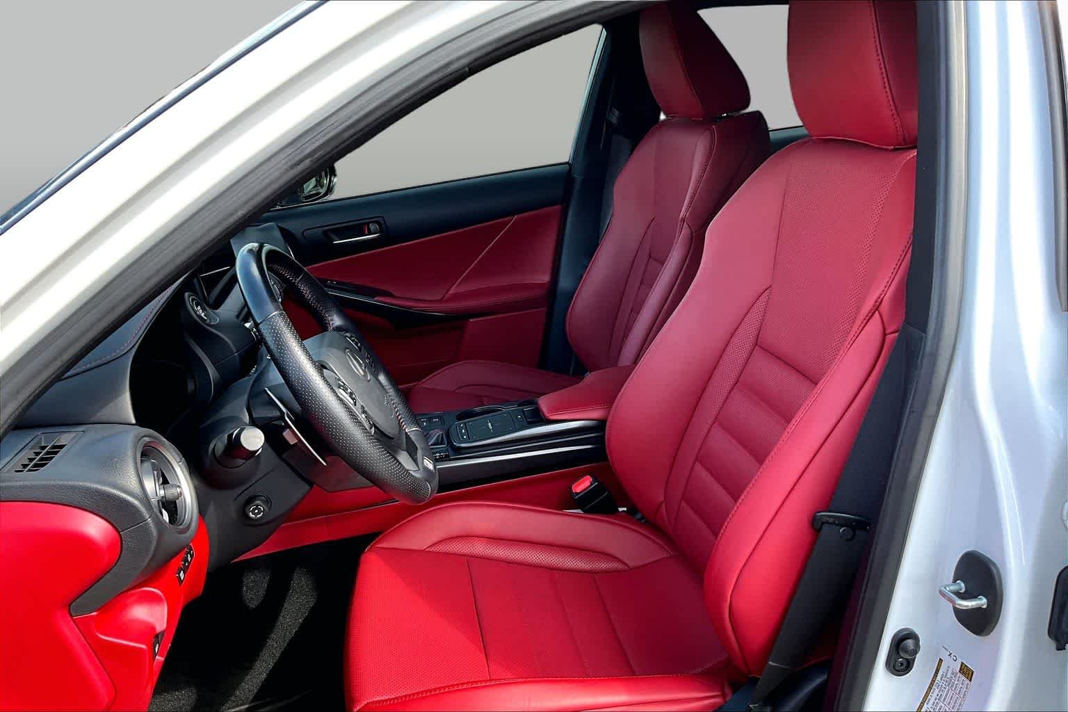 Used 2022 Ultra White Lexus F SPORT image 8