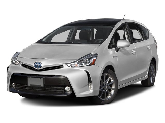 2016 Toyota Prius v Five's photo