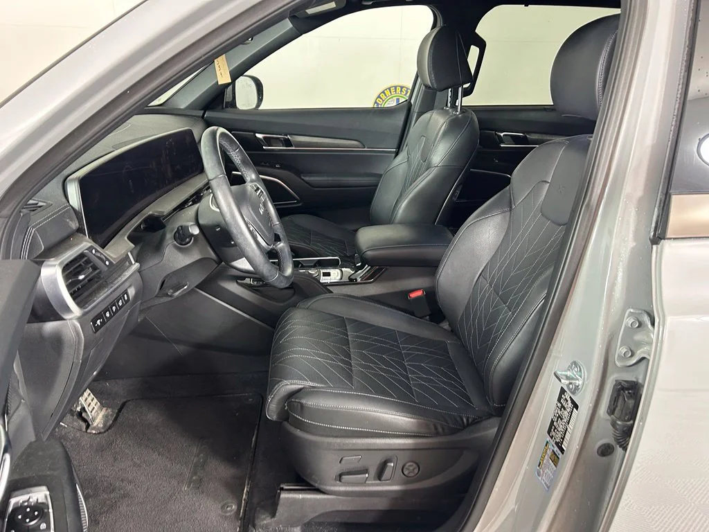 Used 2024 Gray Kia SX X-Line image 11