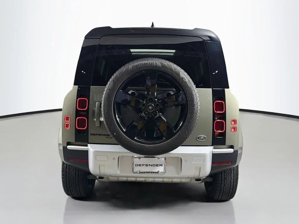 Certified Used 2023 Green Land Rover SE image 6