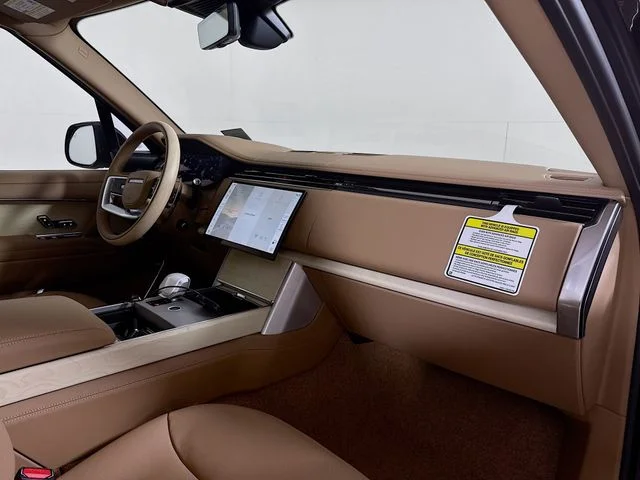 New 2026 Obsidian Black Satin Land Rover SV Signature Suite image 31