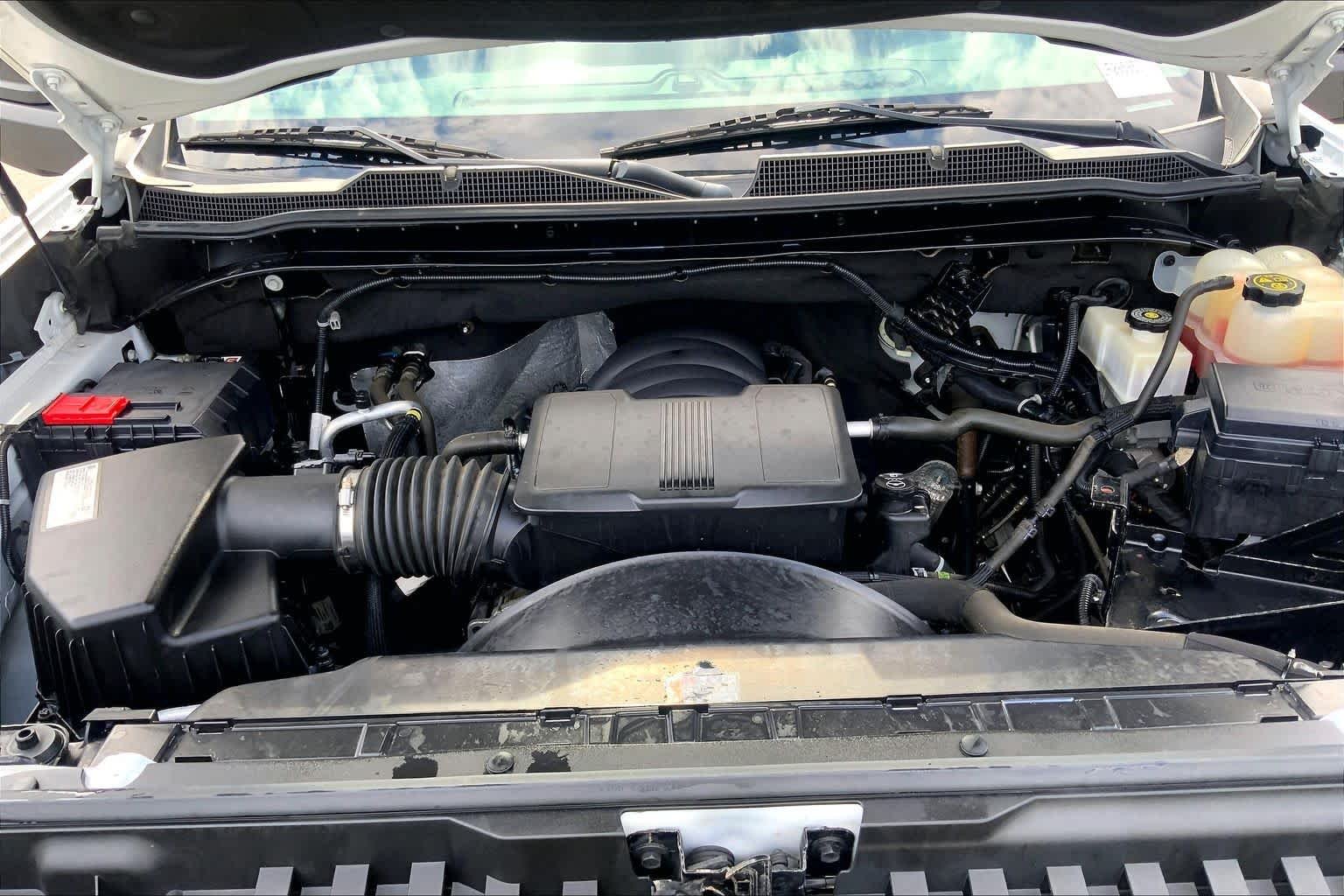 Certified Used 2020 Summit White Chevrolet Work Truck image 29