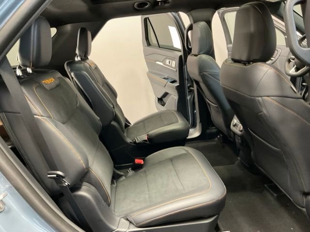 New 2026 Vapor Blue Metallic Ford Tremor® image 27
